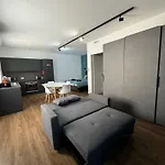 Modern In Apartman Victoria
