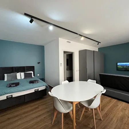 Διαμέρισμα Modern In Victoria