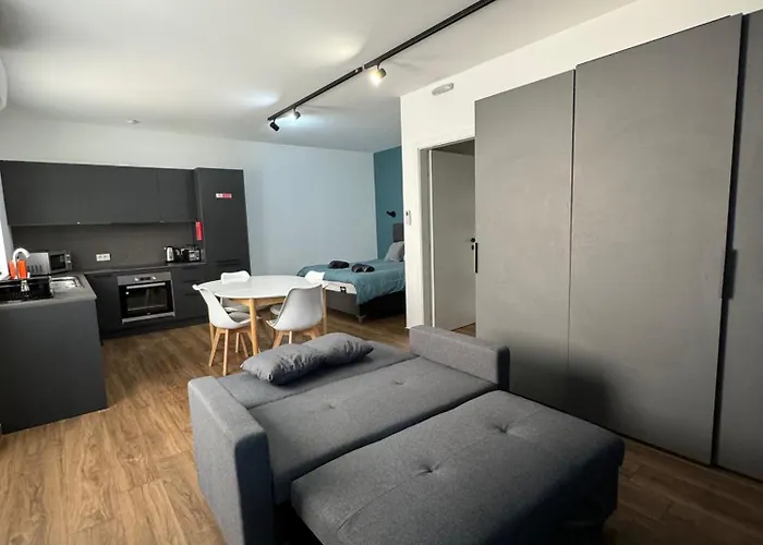 Modern In Apartment Victoria